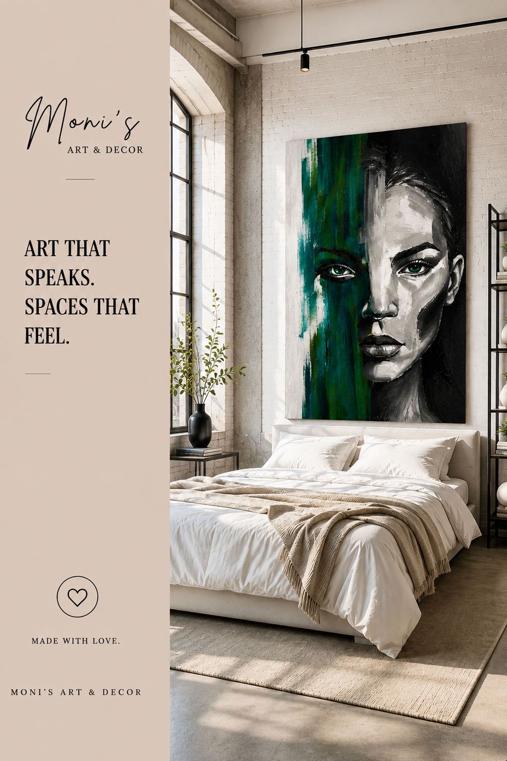 „Emerald Soul“ von Raka als handgemaltes Originalgemälde in einem hellen Industrial-Loft-Schlafzimmer mit moderner weißer Einrichtung.